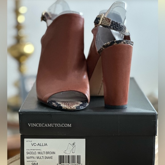 Vince Camuto size 9, saddle brown with snakeskin accents - Picture 2 of 5